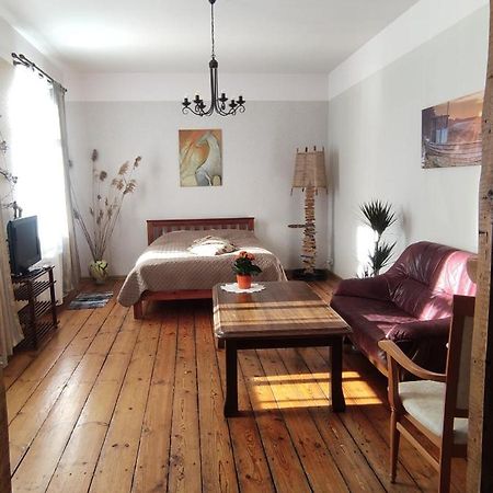 Toma Street Apartments Liepāja Eksteriør billede