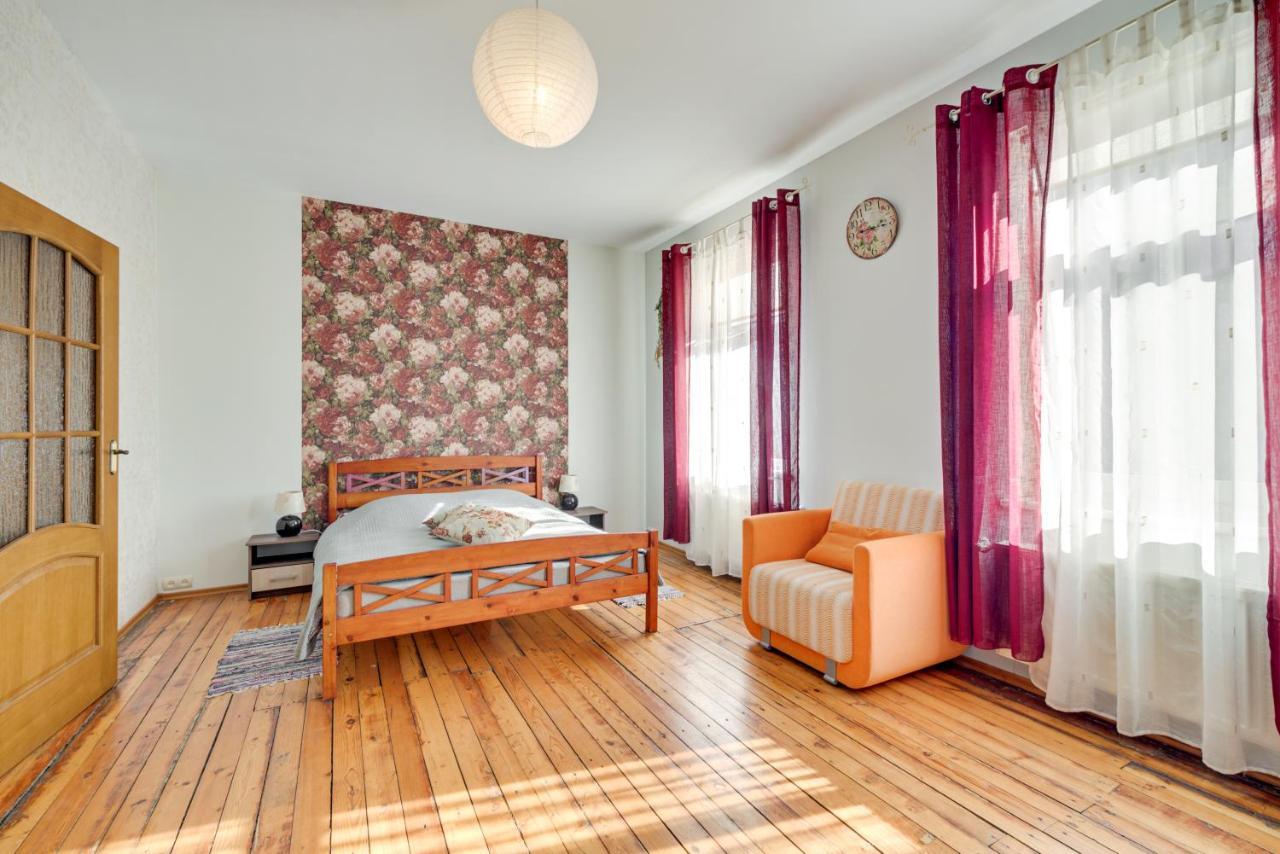 Toma Street Apartments Liepāja Eksteriør billede